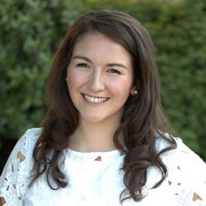 Meet your Posher, Annie J.